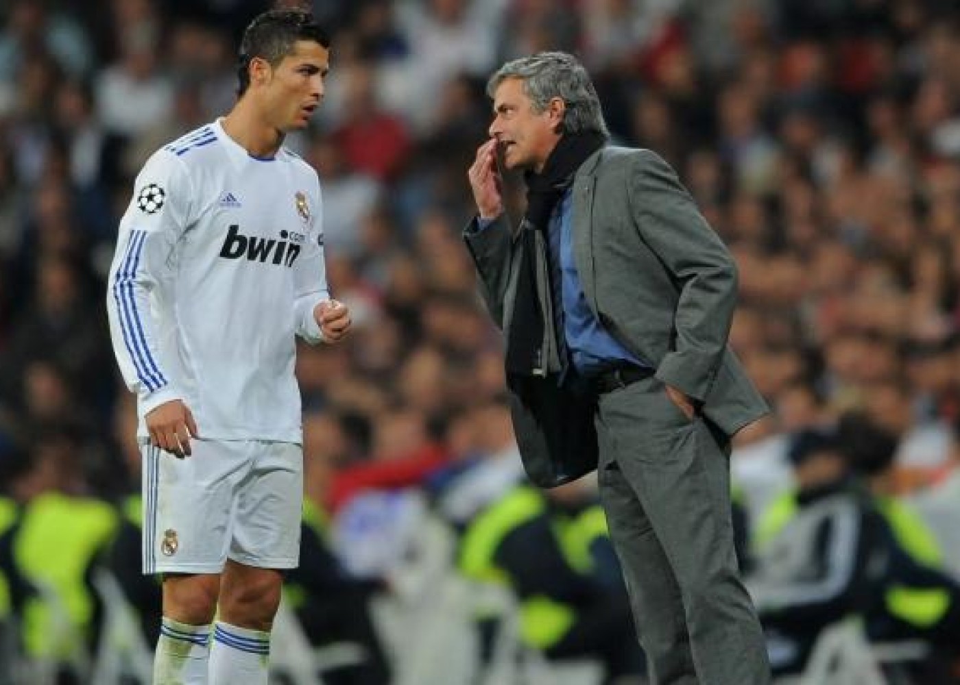 Mourinyo Ronaldonu 